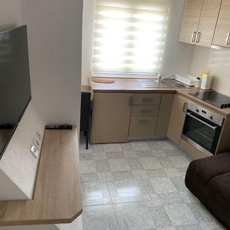 Oborska Ulica Centar Apartment บาชกาโวดา ภายนอก รูปภาพ