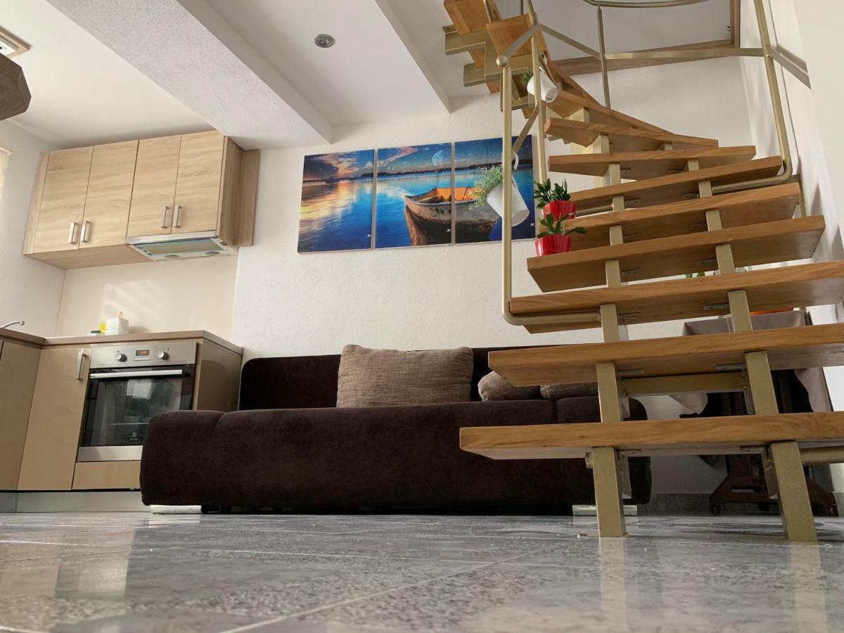 Oborska Ulica Centar Apartment บาชกาโวดา ภายนอก รูปภาพ