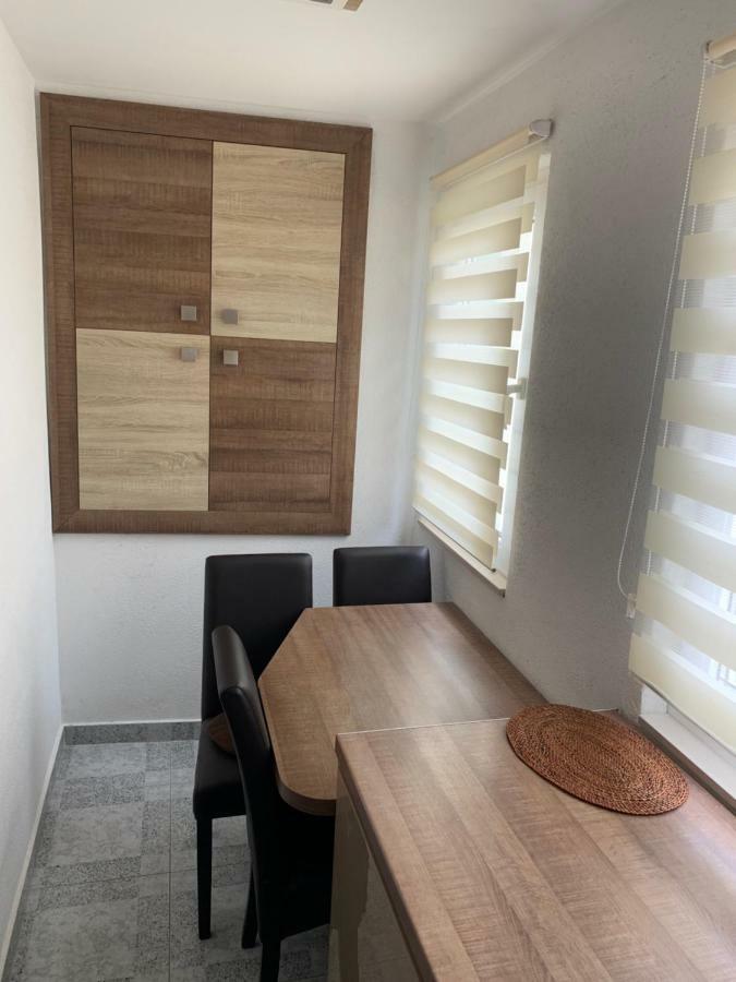 Oborska Ulica Centar Apartment บาชกาโวดา ภายนอก รูปภาพ