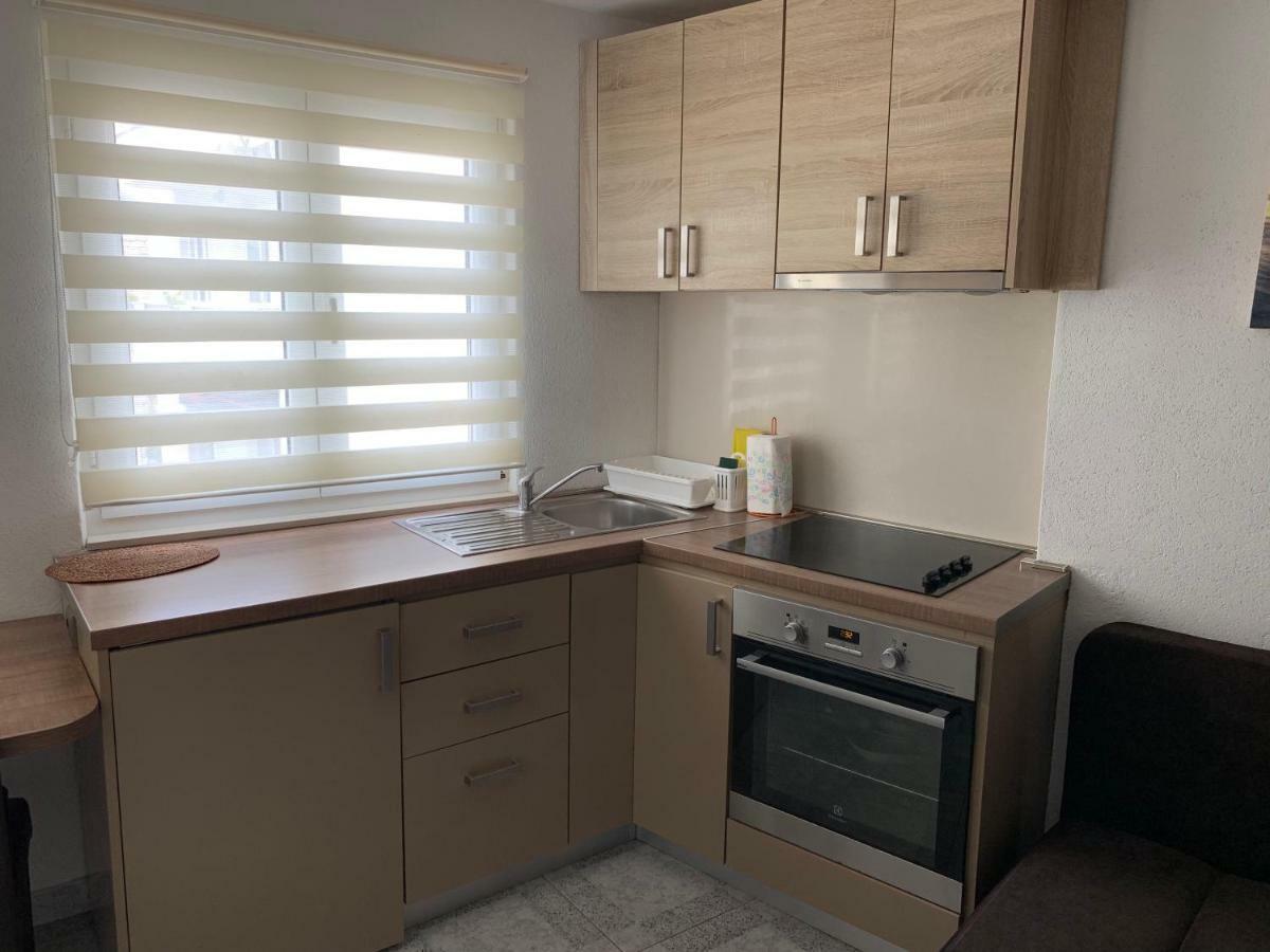 Oborska Ulica Centar Apartment บาชกาโวดา ภายนอก รูปภาพ